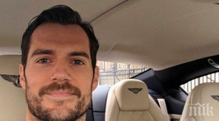 доживяхме хенри кавил сподели видео памет мустака