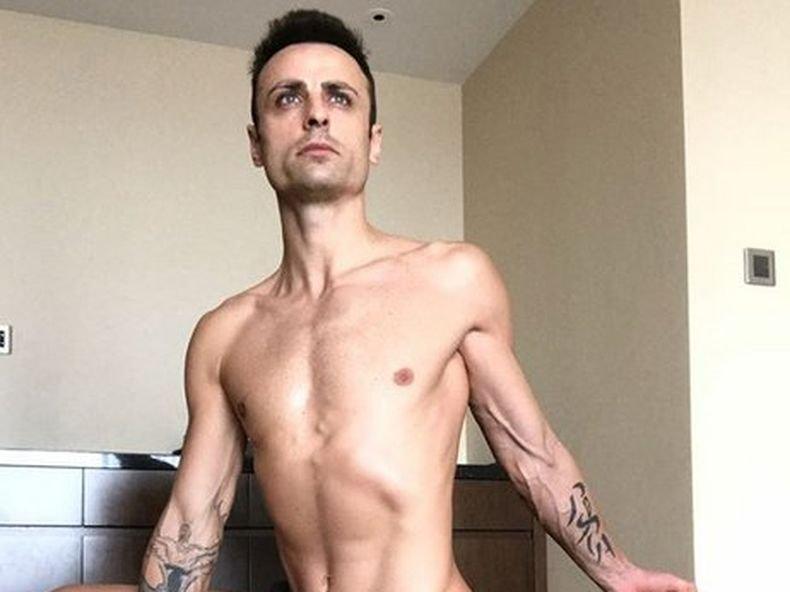 МОДЕН ГУРУ! Мераклии плащат 10 евро за гащите на Бербатов