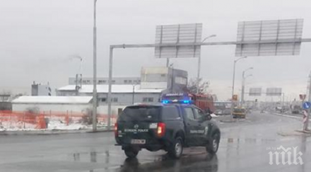 раздават новите коли гранична полиция