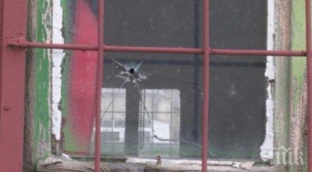 лудост шестокласник взе мушка работници стреля тях