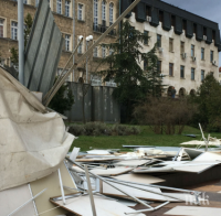 Бурният вятър отнесе постройки на изложение в Шумен