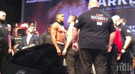 битка титаните джошуа свалил близо килограма последната среща пак тежък паркър