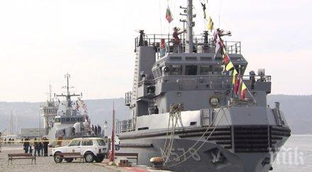 турски бойни кораби подводница акостираха варна обучението морска звезда