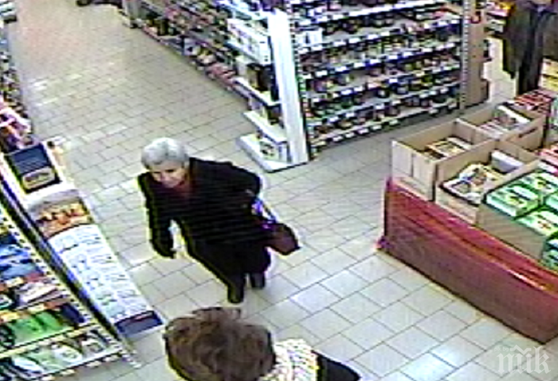 Историята се повтаря: Две жени са задигнали несесер с пари и документи в магазин в Пловдив (СНИМКИ)
