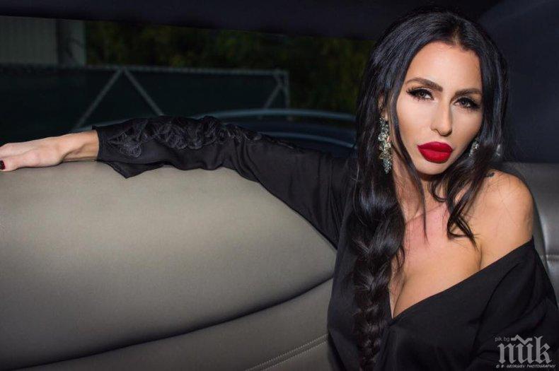 ЗДРАВЕ НА КРЕДИТ! Деси Фотосесията реже силиконовите бомби с банков заем от 15 бона (СНИМКИ)