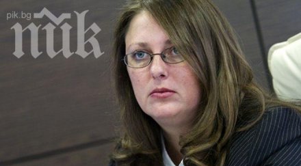 тръгна делото шефката агенцията вписванията