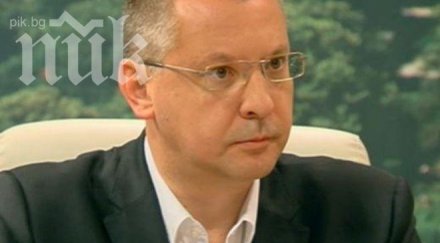 станишев имаше масиран сценарий държавата герб опитва замита следи