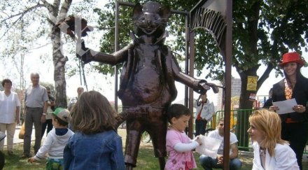 метален котарак без опашка дариха руснаци габрово