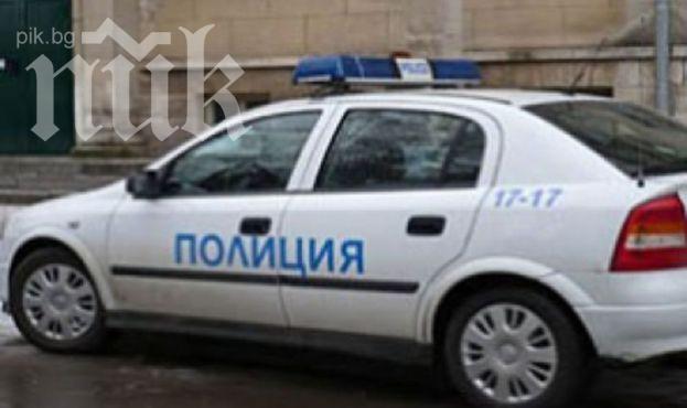 Шофьор, загубил контрол над волана, се преобърна в канавка