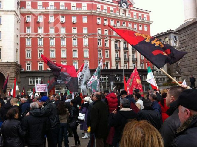 ВМРО поднови протеста срещу монопола на ЕРП-тата 