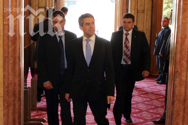 Плевнелиев: Няма да бавя връчването на мандата