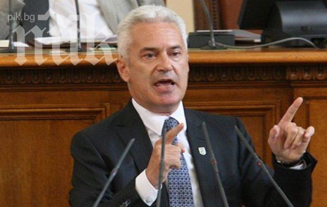 „Атака“ иска мораториум върху цената на тока