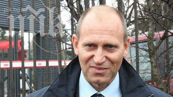 Решават до месец съдбата на уволнения заради Доган служител на НСО 