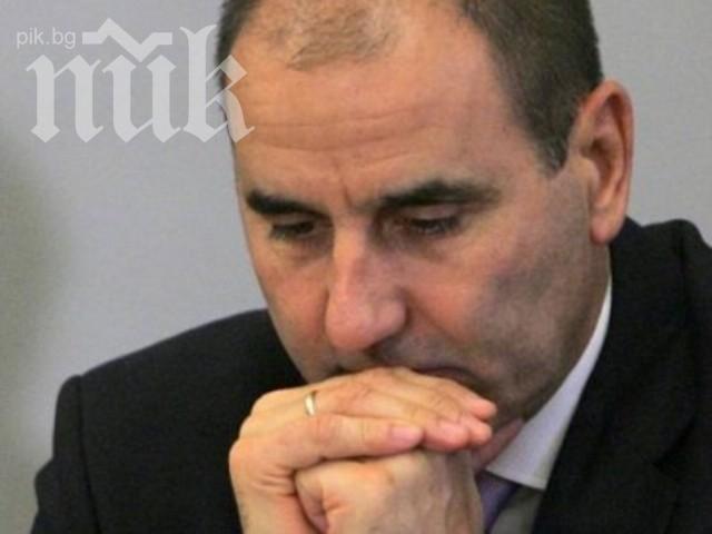 Лекари искат съд за Цветан Цветанов