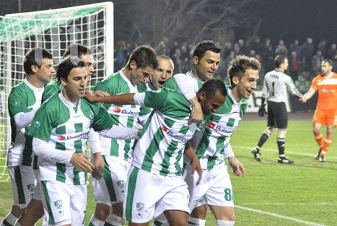 Берое наказа Локо Пд в мач за престиж