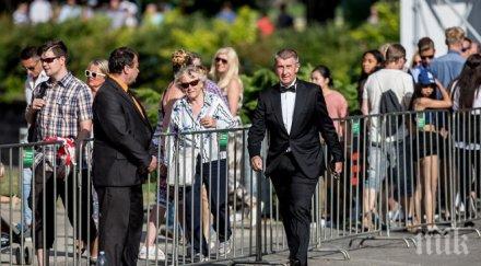 чешкият премиер успява състави правителство малцинството