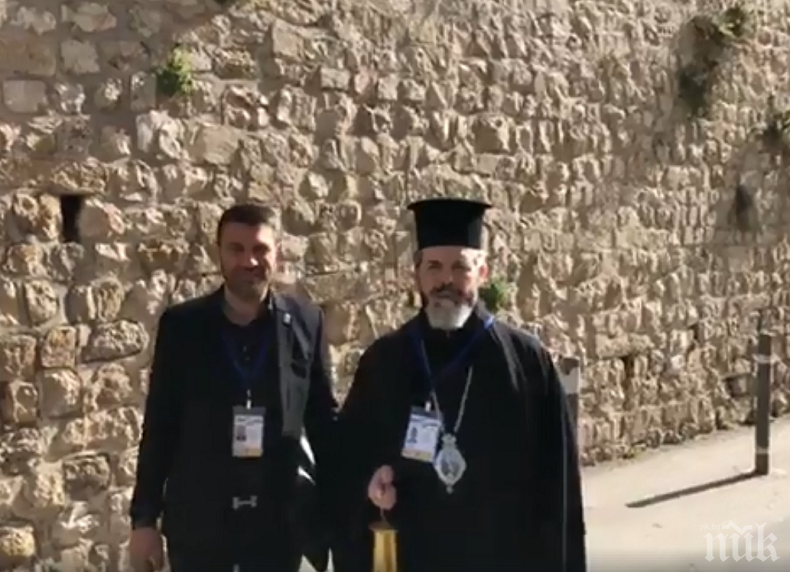 ЕКСКЛУЗИВНО В ПИК! Митрополит Антоний и църковната ни делегация пристигнаха в Йерусалим (ВИДЕО)