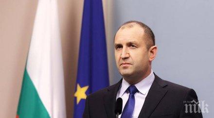 румен радев христос воскресе пожелаем крепне вярата