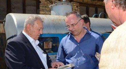 шефът шведската академия оттегли поста заради секс скандал