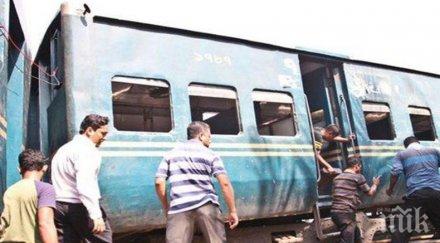 четирима загинали десетки ранени влак излезе релсите бангладеш