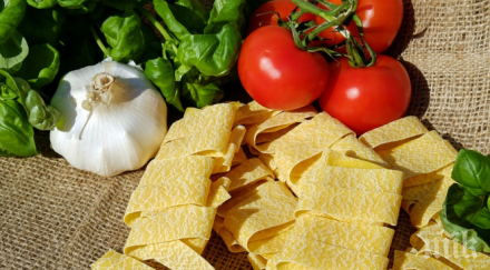 забранява двойния стандарт храните