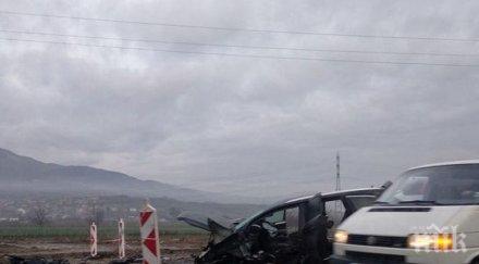 трагедия годишно дете родителите загинали жестоката катастрофа магистрала тракия нощ снимки