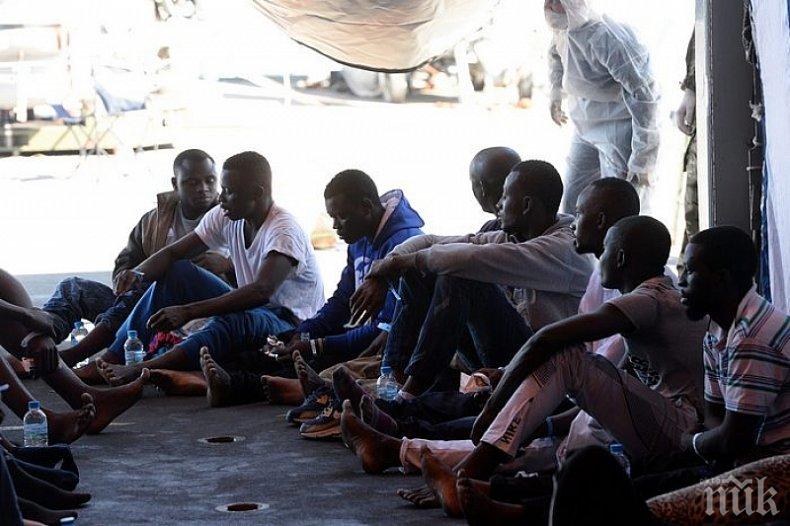 Израел освобождава от затвора 207 африкански мигранти