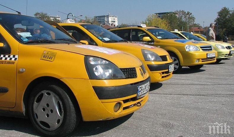 Хит! Ето за какво взима двойно таксиджия от Пловдив (СНИМКА)