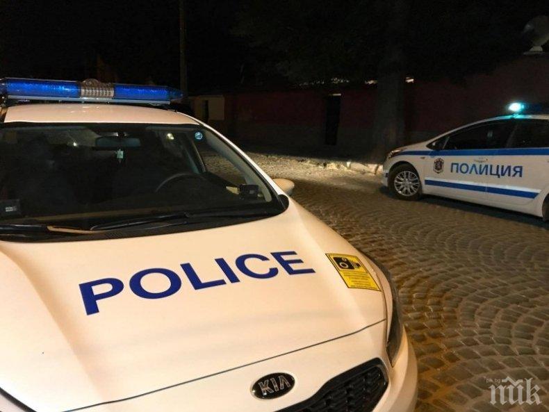 Пловдивчанин се самопокани на купон у непознати, нападна домакина и скочи на полицай