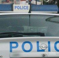 ИЗВЪНРЕДНО! Полиция отцепи блок в Бургас заради труп на жена (СНИМКИ +18)