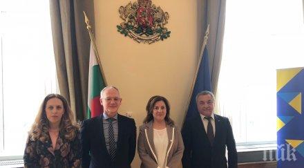 вицепремиерът валери симеонов обсъди аикб ceep пазара труда българия