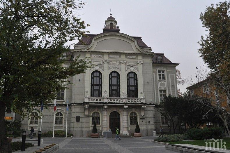Кметските кабинети в Пловдив опустяха