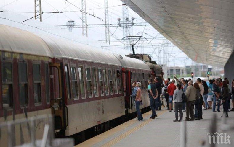 Повишават двойно капацитета на пътници и товари по жп линията Пловдив - Бургас