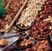 Диетолог разкри защо ядките трябва да се консумират сутрин