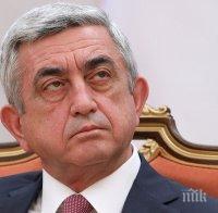 ОТ ПОСЛЕДНИТЕ МИНУТИ! Развръзка в Армения! Премиерът Серж Саркисян клекна, подава оставка