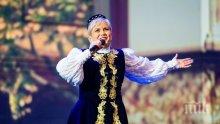 НАСЛЕДСТВО! Николина Чакърдъкова стана баба