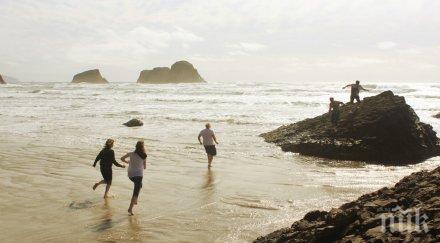 жега стягайте плажа термометърът скача градуса