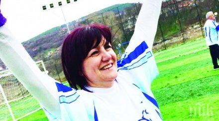 пик ретро цвета караянчева готви мекици внучката учи ръченица уникални снимки