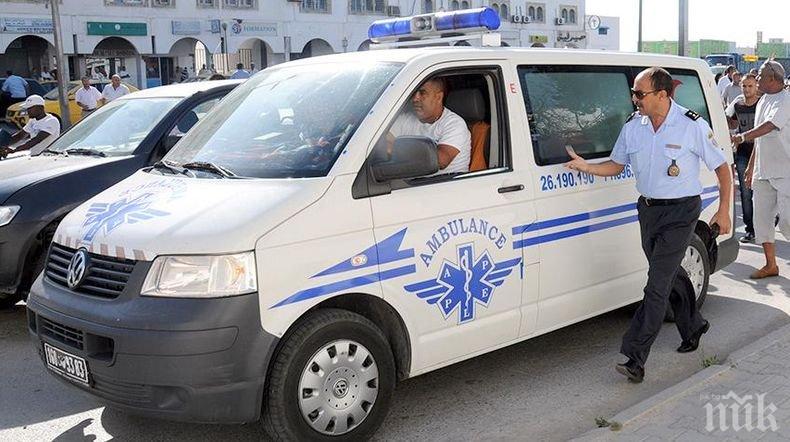 Двама загинали при катастрофа на военен самолет в Тунис