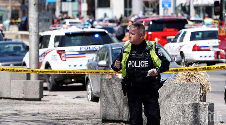 Кметът на Торонто помоли представителите на бизнеса в района на атаката да затворят за деня