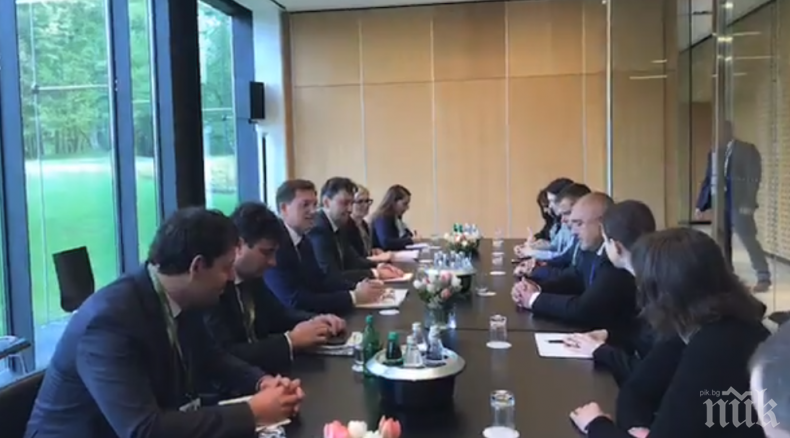 ПЪРВО В ПИК! Борисов на важна среща в Любляна (ВИДЕО)