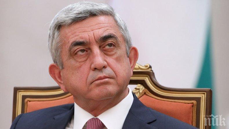 Президентът на Армен Саркисян обяви, че подава оставка, предаде ТАСС.“Това