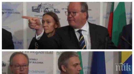 извънредно пик карадайъ пак нападна сидеров крим лидерът алде зове борисов даде обяснение коалиционния партньор