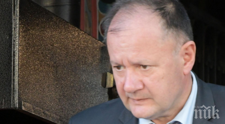 михаил миков попари идеята президентска република бившият лидер бсп едноличната власт прероди тиранична