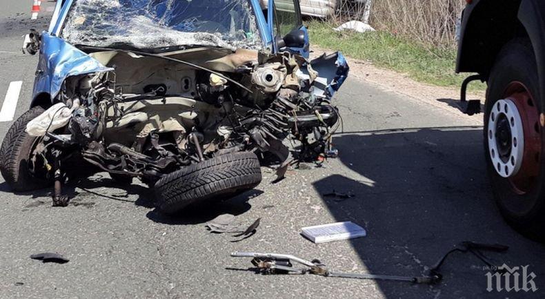 СМЪРТ НА ПЪТЯ! Шофьор загина след зверски удар с румънски автомобил край Каварна