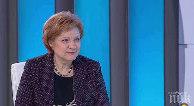 ЕКСКЛУЗИВНО! Менда Стоянова с горещ коментар за външния дълг, инвестициите и кредитите