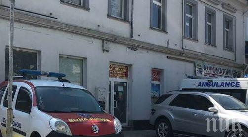 ОХРАНИТЕЛНИ КАМЕРИ РАЗКРИВАТ! Линейката открадната за 10 минути 