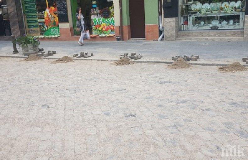 ПЪЛЕН ТУШ! Ремонт на ремонта на ул. Отец Паисий в Пловдив! Строителен шеф: Така се прави! (СНИМКИ)