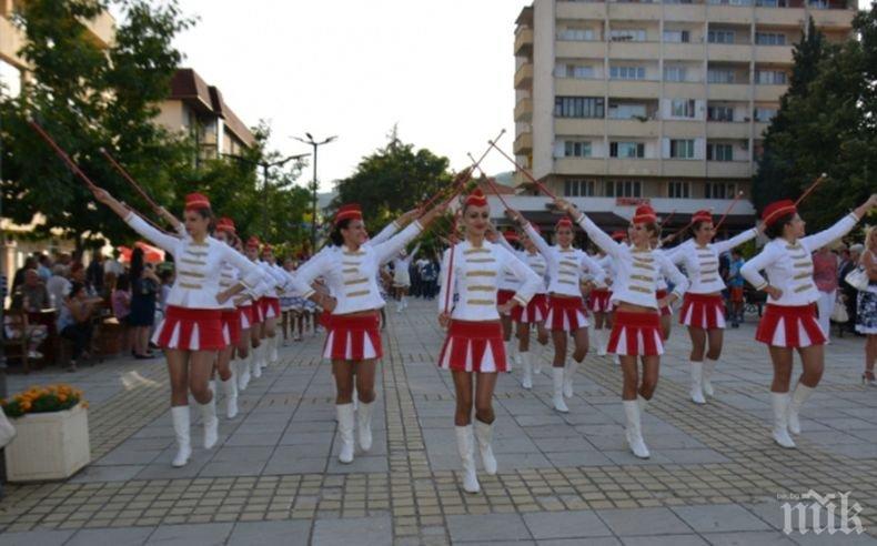Симитли ще бъде домакин на детски фестивал