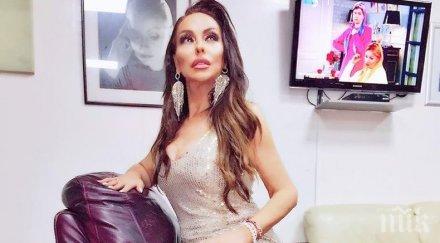 абсурдно паркиране джипът ивана завзе половин тротоар пловдив снимки